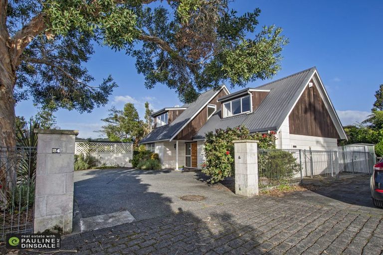 Photo of property in 24 Boeing Road, Onerahi, Whangarei, 0110