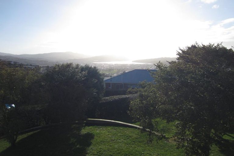 Photo of property in 18 Earls Road, Saint Clair, Dunedin, 9012