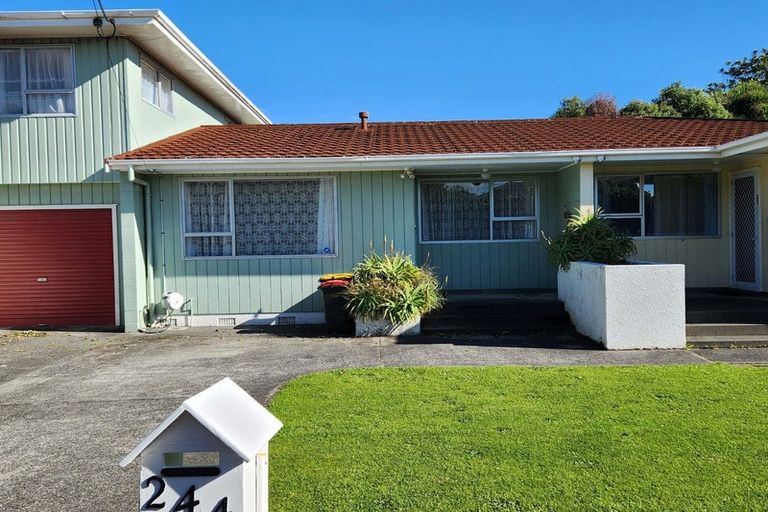 Photo of property in 244a Waiwhetu Road, Waterloo, Lower Hutt, 5011