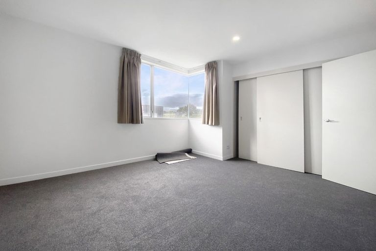 Photo of property in Altar Apartments, 49/120u Rintoul Street, Newtown, Wellington, 6021