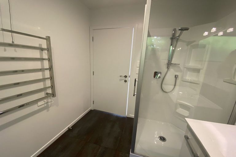 Photo of property in 12 Farrant Drive, Wanaka, 9305