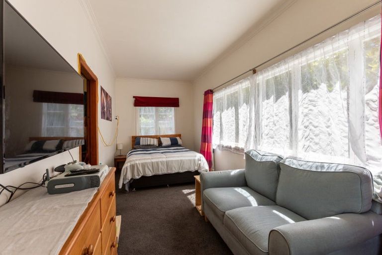 Photo of property in 3 King Street, Dannevirke, 4930