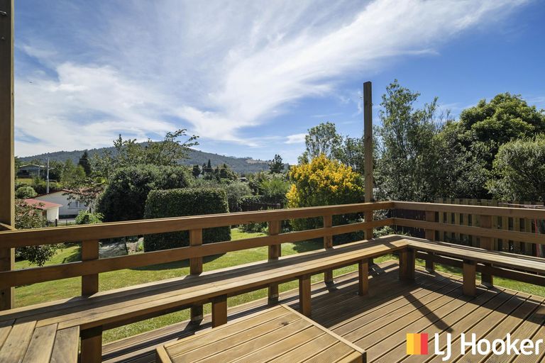Photo of property in 3 Minerva Place, Sunnybrook, Rotorua, 3015