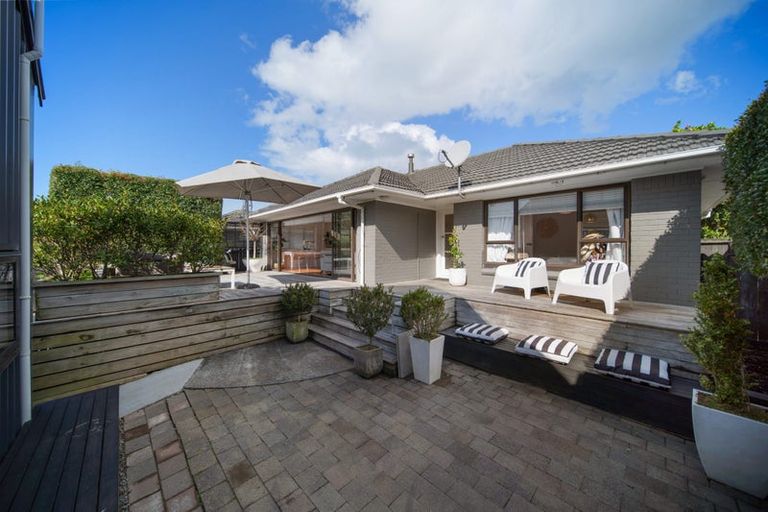 Photo of property in 1/8 Waller Avenue, Bucklands Beach, Auckland, 2012