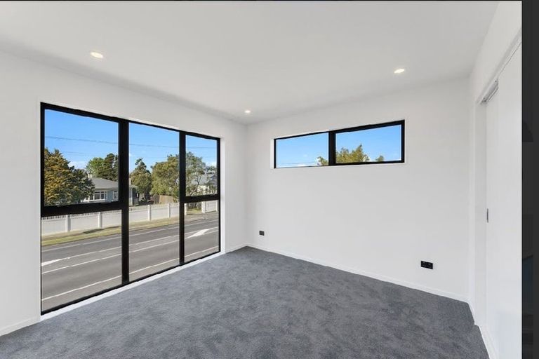Photo of property in 4b Allen Street, Mangere East, Auckland, 2024