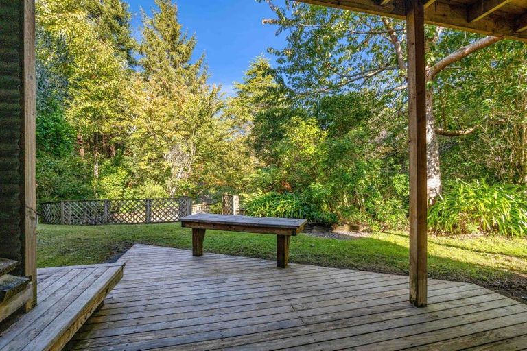 Photo of property in 21b Sequoia Grove, Merrilands, New Plymouth, 4312