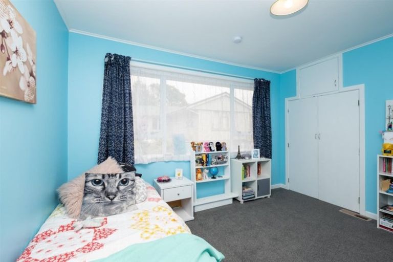 Photo of property in 2 Regan Street, Stratford, 4332