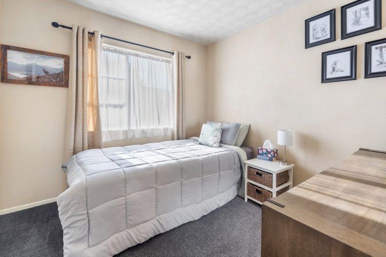 Photo of property in 6 Viking Place, Gore, 9710