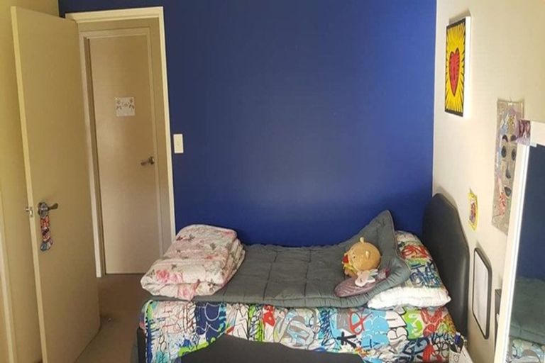 Photo of property in 19 Lieshout Way, Pukekohe, 2120