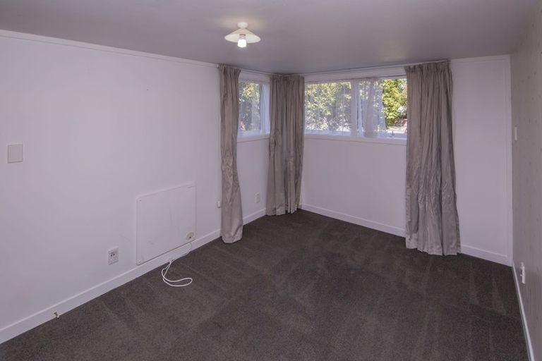 Photo of property in 4 Tuirau Place, Ilam, Christchurch, 8041