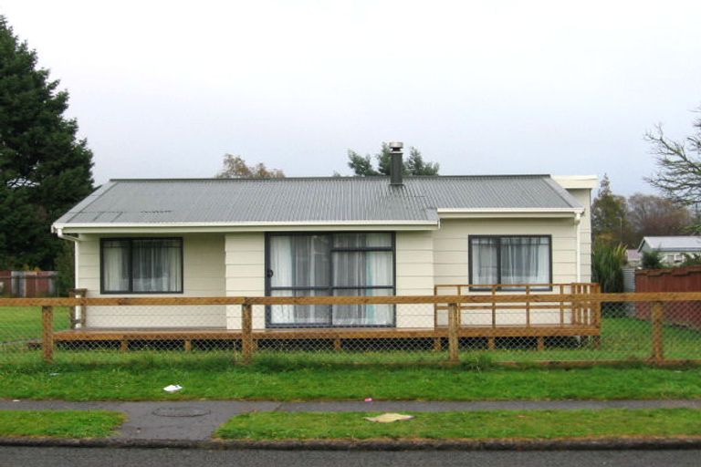 Photo of property in 14 Lanark Street, Tokoroa, 3420