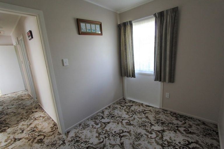 Photo of property in 16 Oak Place, Tokoroa, 3420