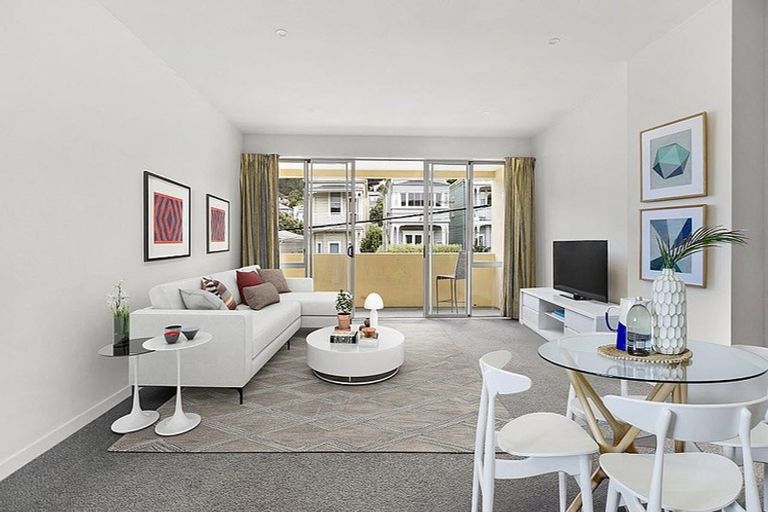 Photo of property in 193 Tasman Street, Mount Cook, Wellington, 6021