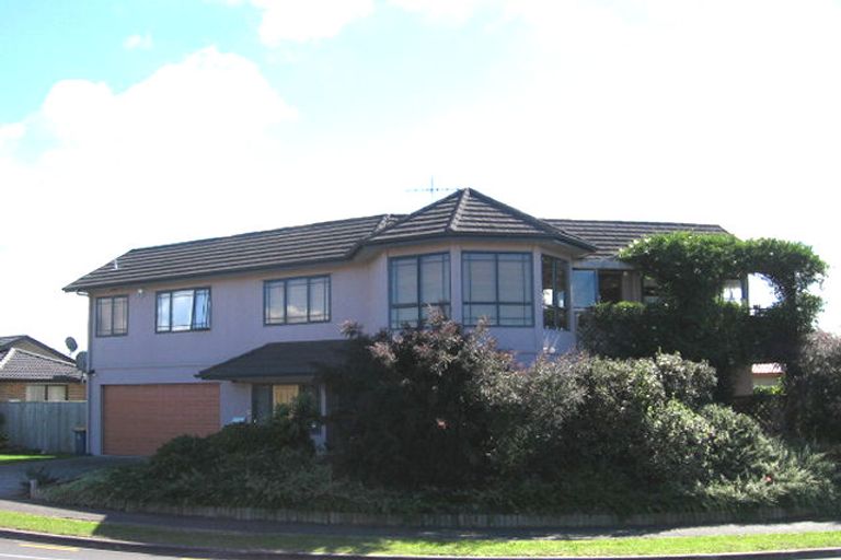 Photo of property in 5 Gunner Drive, Te Atatu Peninsula, Auckland, 0610