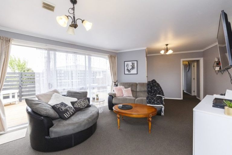 Photo of property in 41 Holdsworth Avenue, Milson, Palmerston North, 4414
