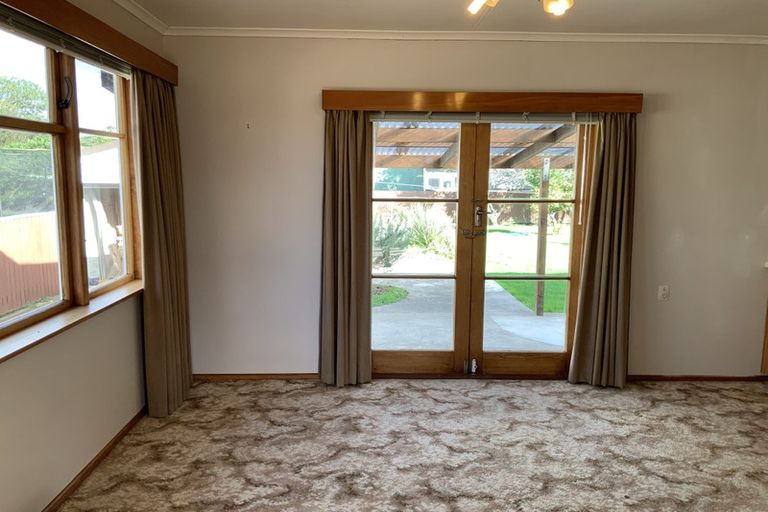 Photo of property in 53 Graham Street, Levin, 5510