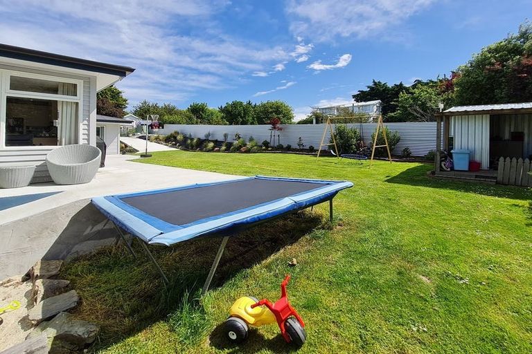 Photo of property in 16 Rees Street, Duntroon, Oamaru, 9494