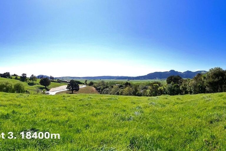 Photo of property in 45a Finlayson Road, Matarau, 0176