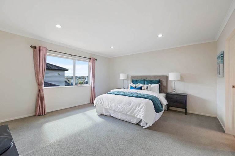 Photo of property in 16 Coolaghy Drive, Flat Bush, Auckland, 2019