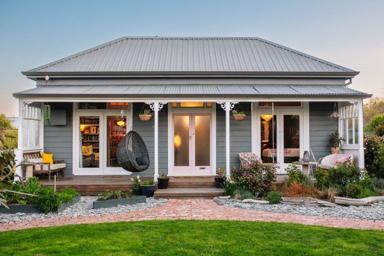 Photo of property in 184 North Street, West End, Timaru, 7910
