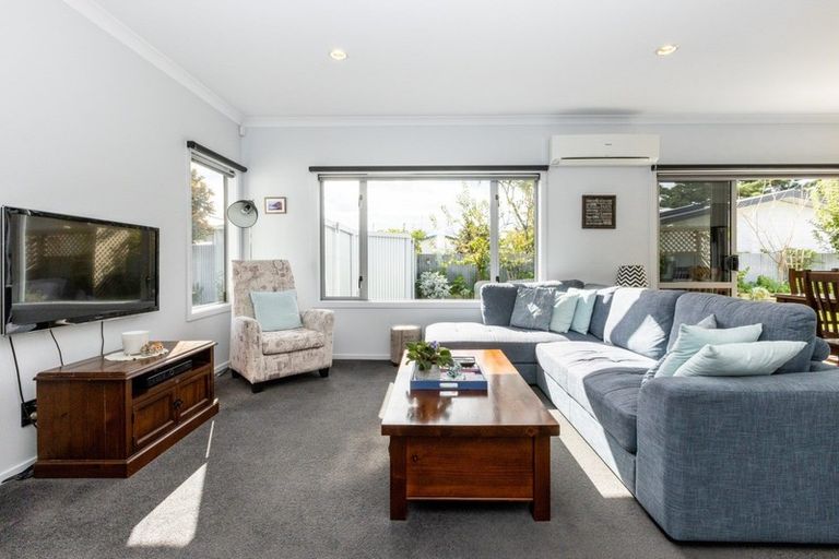 Photo of property in 28a King Street, Taradale, Napier, 4112