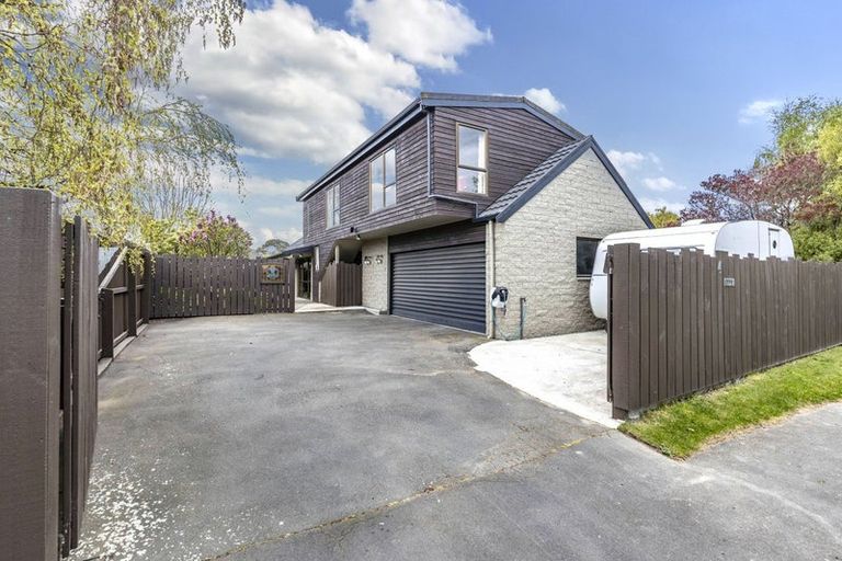 Photo of property in 4 Strachan Place, Rangiora, 7400