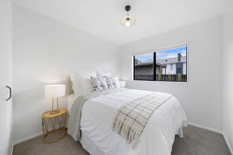 Photo of property in 9b Boundary Road, Opaheke, Papakura, 2113