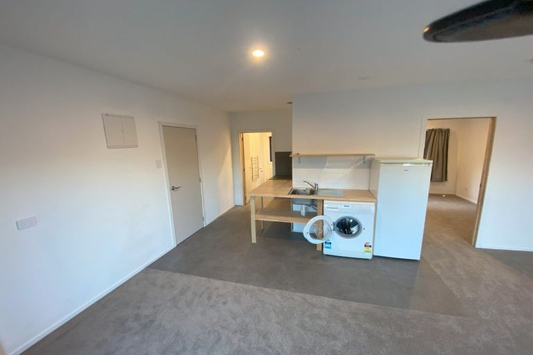 Photo of property in 2/3 Charmaine Road, Torbay, Auckland, 0630