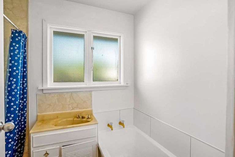 Photo of property in 10 Bellina Place, Broomfield, Christchurch, 8042