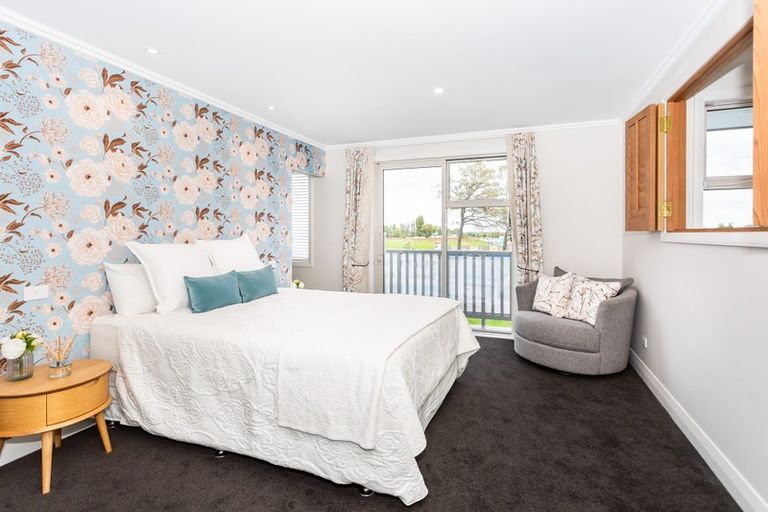 Photo of property in 19 Holmes Hanover Lane, Halswell, Christchurch, 8025