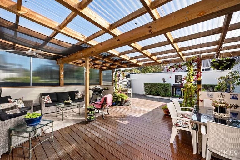 Photo of property in 40 Tui Street, Alicetown, Lower Hutt, 5010