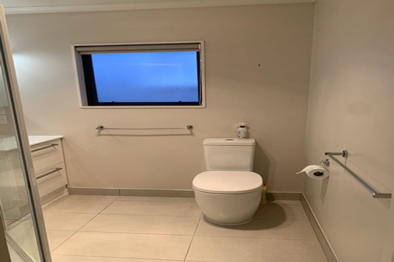 Photo of property in 11 Maude Street, Riverhead, 0820