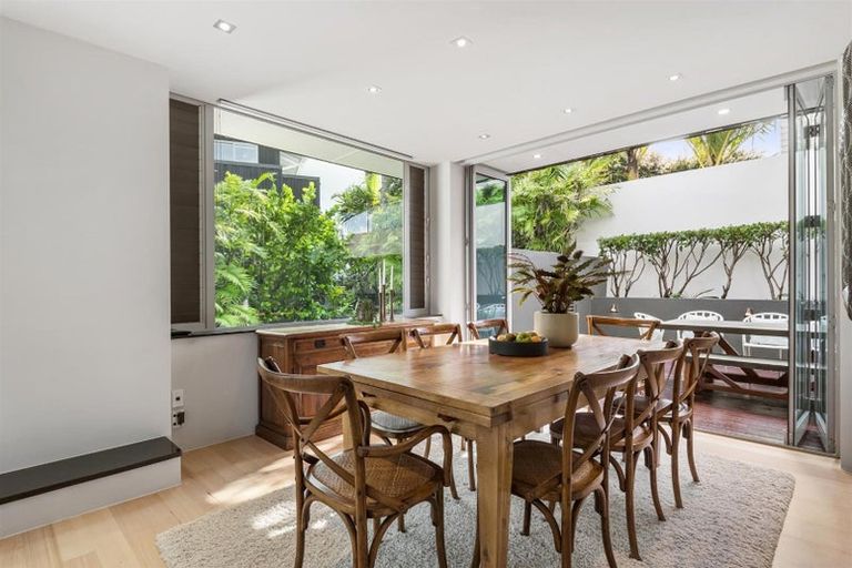 Photo of property in 22b Beach Road, Castor Bay, Auckland, 0620