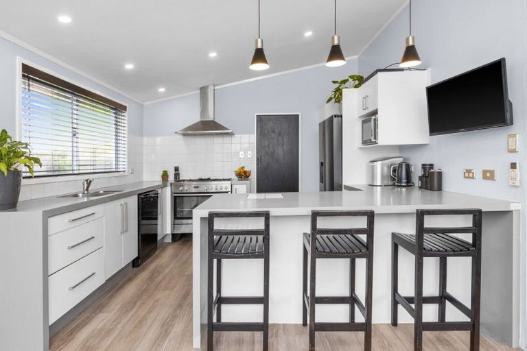 Photo of property in 76 Bill Hercock Street, Pirimai, Napier, 4112