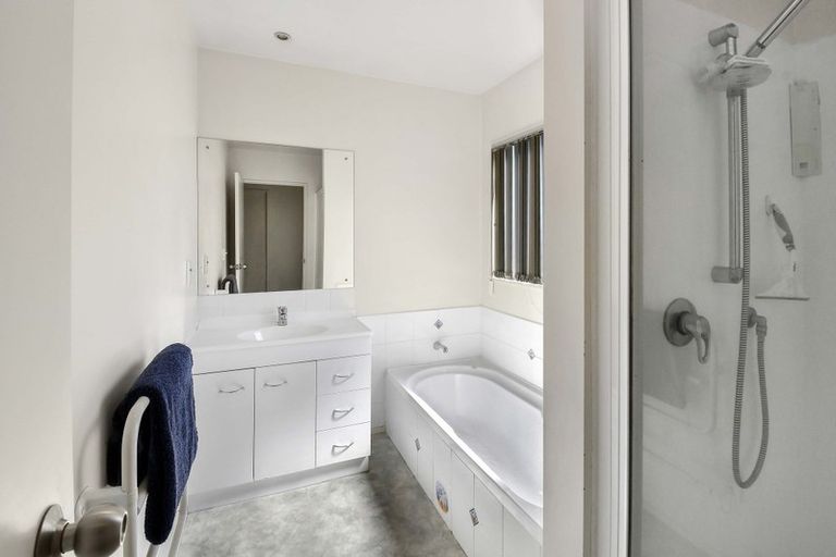 Photo of property in 5c Porchester Road, Papakura, 2110