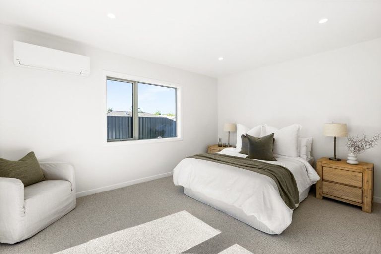 Photo of property in 23 George Yee Place, Taradale, 4112