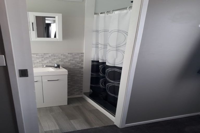 Photo of property in 4 Mersey Terrace, Roslyn, Palmerston North, 4414