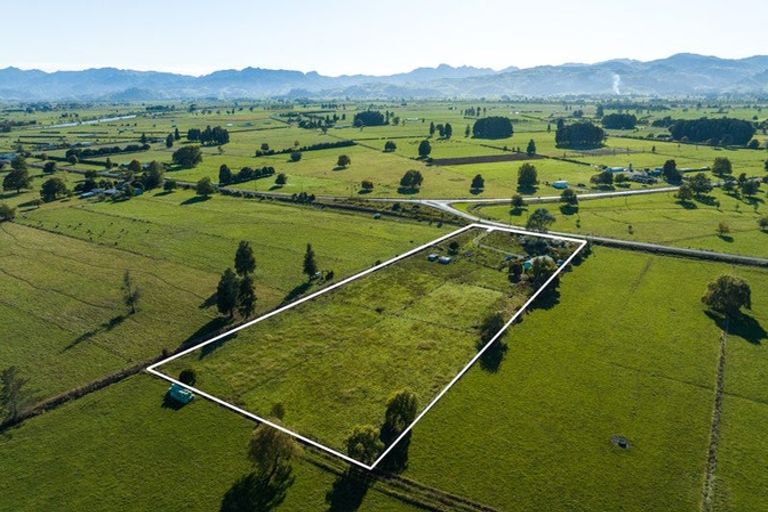 Photo of property in 10 Awaiti Road, Netherton, Paeroa, 3671