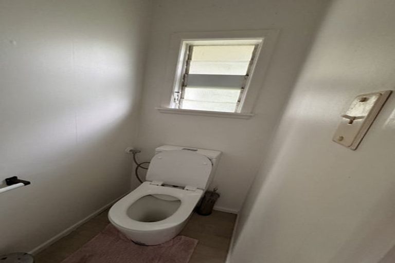 Photo of property in 21 Bond Street, Hokowhitu, Palmerston North, 4410