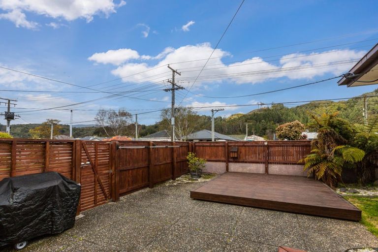 Photo of property in 24 Wilford Street, Wallaceville, Upper Hutt, 5018