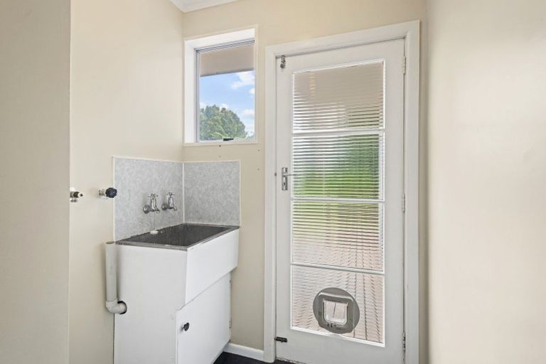 Photo of property in 60 Kingswood Road, Brookfield, Tauranga, 3110