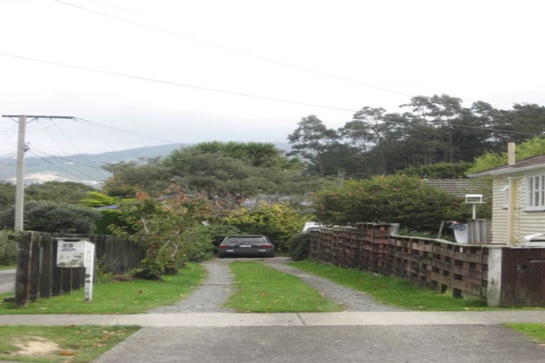 Photo of property in 25 Rimu Street, Naenae, Lower Hutt, 5011