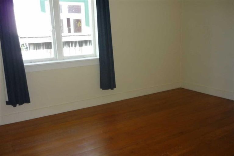 Photo of property in 88 Tukapa Street, Westown, New Plymouth, 4310