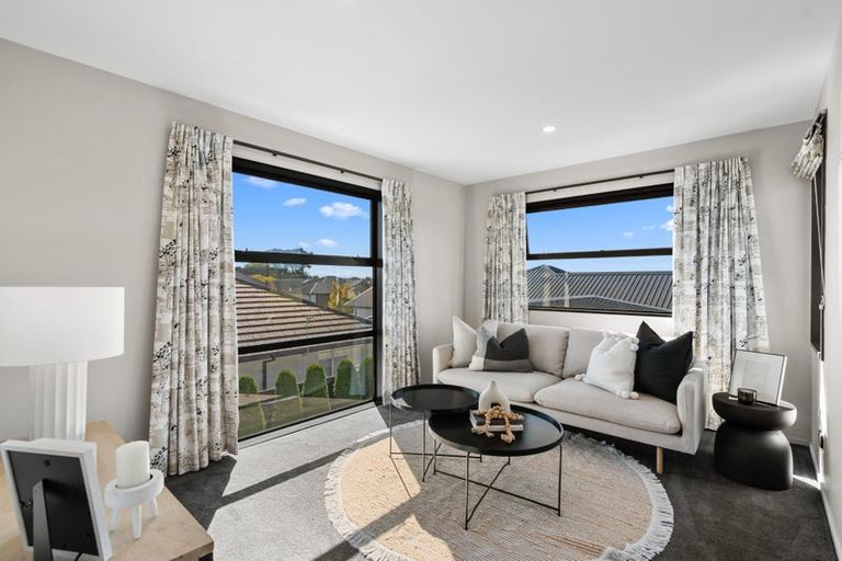 Photo of property in 33 Little Gem Road, Hornby, Christchurch, 8025