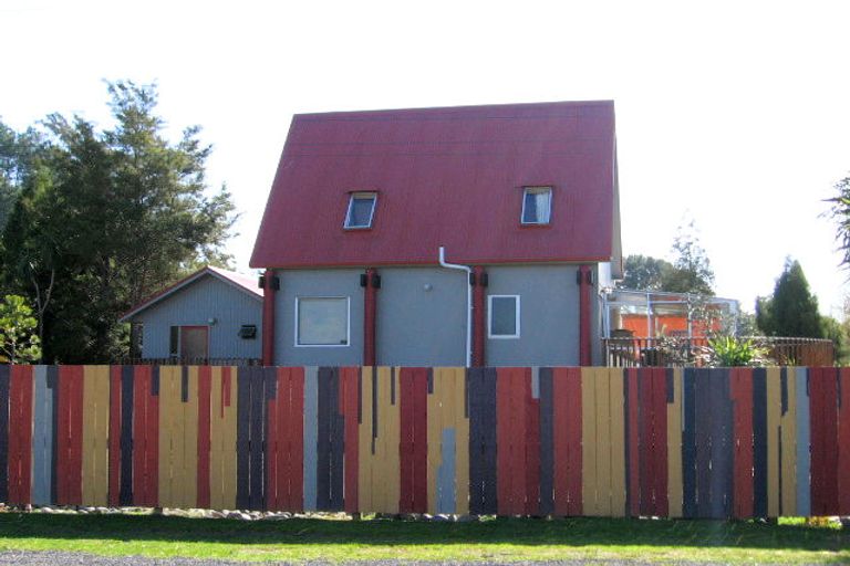 Photo of property in 9 Rees Avenue, Cooks Beach, Whitianga, 3591