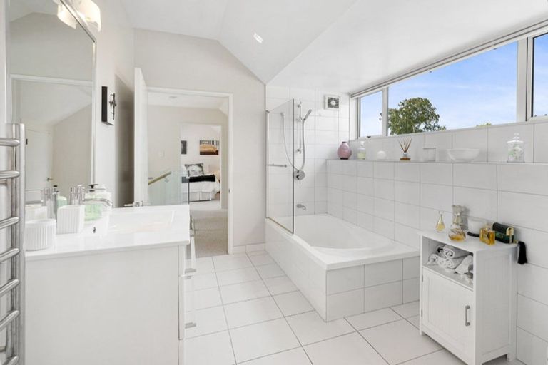 Photo of property in 11a Stratford Street, Merivale, Christchurch, 8014