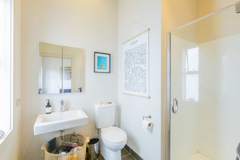 Photo of property in The Terraces, 3/9 Humber Street, Pandora, Napier, 4110