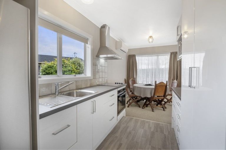 Photo of property in 4 Fox Street, Levin, 5510