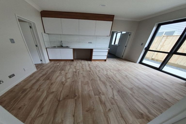 Photo of property in 70 Castlebane Drive, Flat Bush, Auckland, 2019