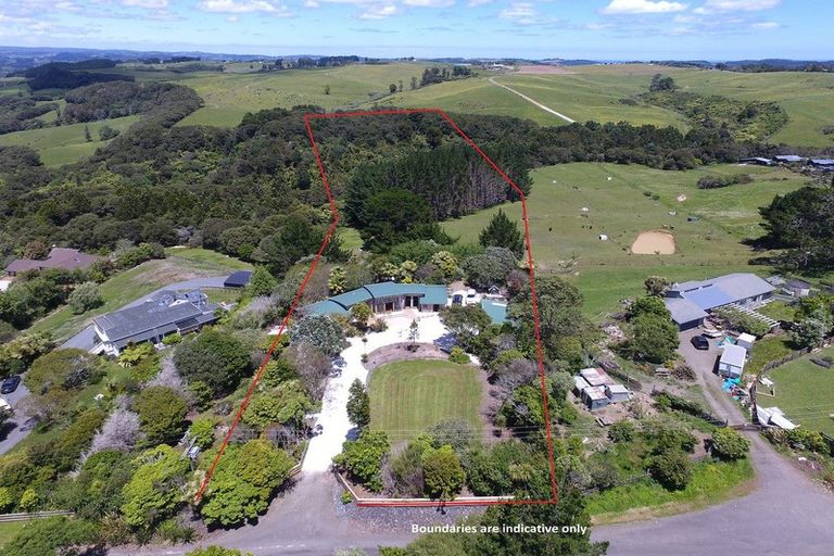Photo of property in 1447 Old North Road, Helensville, 0875